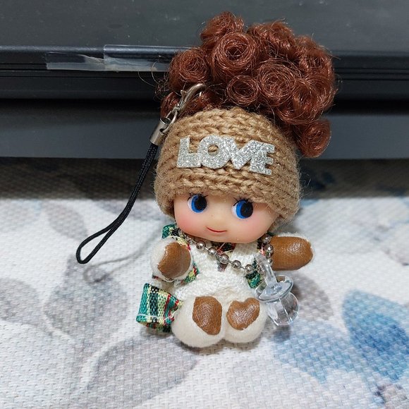 Super Cute Adorable Baby LOVE with Pacifier Phone Handbag Charm To Keychain - Picture 2 of 8